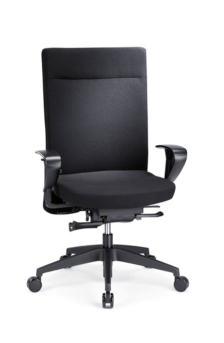 Een Interstuhl management fauteuil Semi Aniline leder koop je bij PrimaOffice